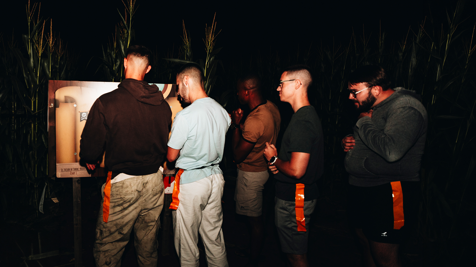 Groupe evg evjf nuit pop corn labyrinthe